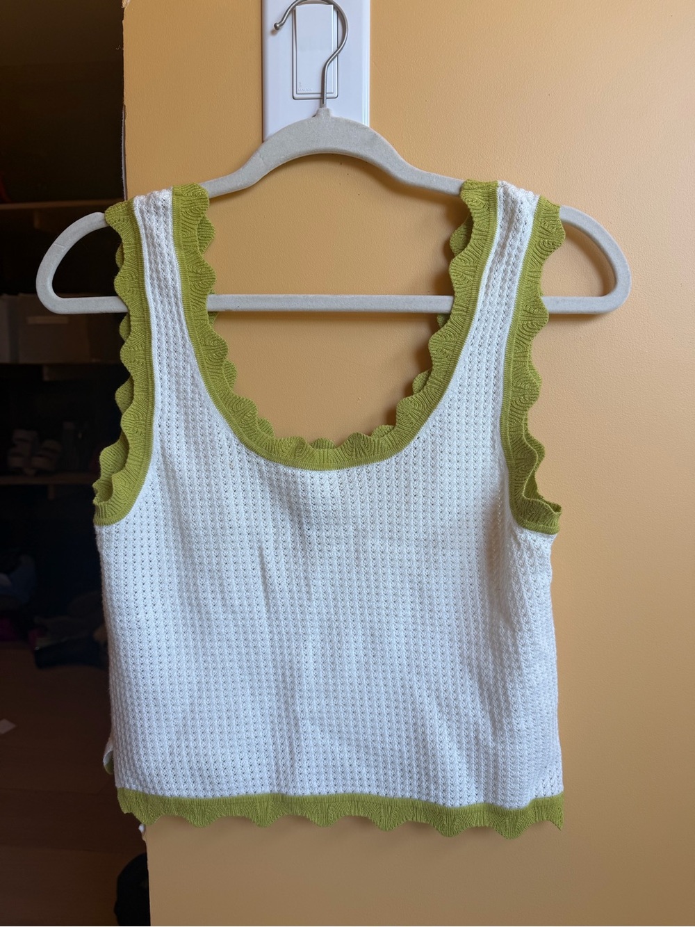Anthropologie Maeve White Knit Tank with Green Scallop Trim